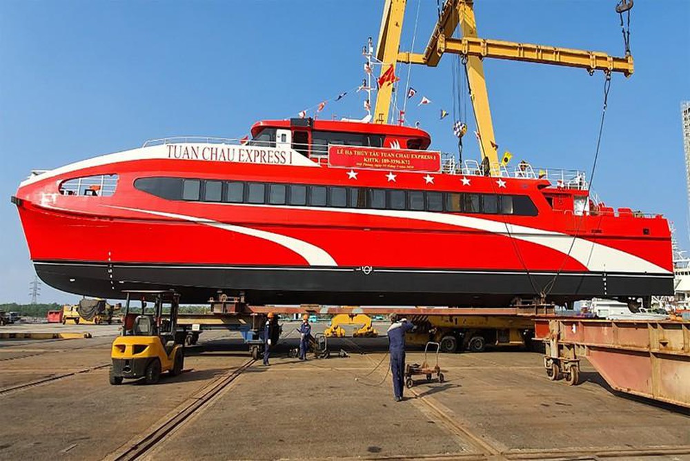 hành trình Cô Tô 2020 trải nghiệm tàu cao tốc 5 sao - Ảnh 3 hành trình Cô Tô 2020 trải nghiệm tàu cao tốc 5 sao - Ảnh 3