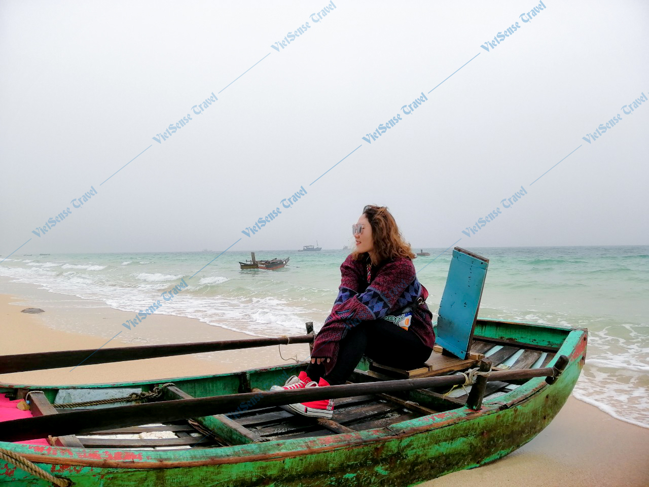 Siêu Lòng Biển Xanh Cát Trắng Ở Bãi Biển Hồng Vàn Cô Tô - Ảnh 4