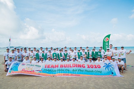 Hình Ảnh chương trình Cô Tô Mùa Hè Của Đoàn Công Ty An Quý Hưng