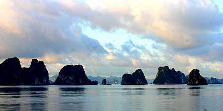 Vân Đồn - Bãi Dài Quảng Ninh 3 Ngày 2 Đêm ( ĐOÀN RIÊNG )