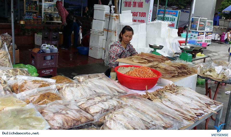 Chợ Hải Sản - Một Góc Cuộc Sống Của Huyện Đảo Cô Tô - Ảnh 7 Chợ Hải Sản - Một Góc Cuộc Sống Của Huyện Đảo Cô Tô - Ảnh 7