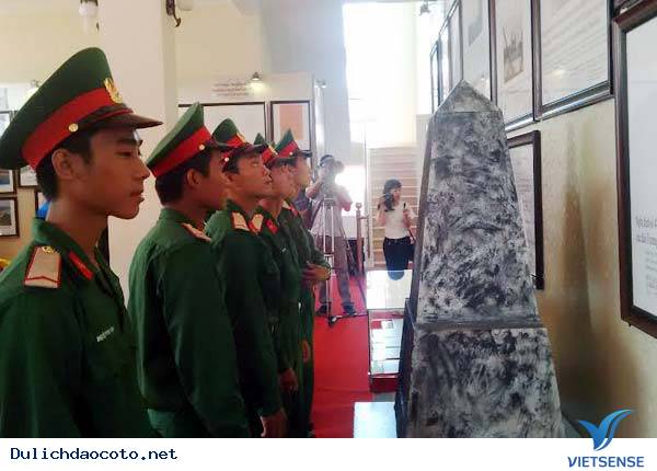 Đảo Cô Tô Tổ Chức Triển Lãm Về Biển Đảo Việt Nam - Ảnh 2 Đảo Cô Tô Tổ Chức Triển Lãm Về Biển Đảo Việt Nam - Ảnh 2