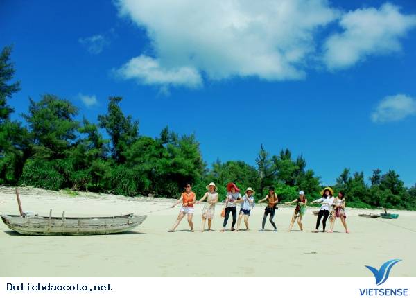 Đến Cô Tô Khám Phá Bãi Biển Hồng Vàn Quyến Rũ - Ảnh 2