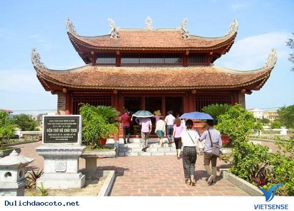 Ghé Cô Tô thăm tượng tượng đài Bác Hồ đẹp nhất miền bắc - Ảnh 3 Ghé Cô Tô thăm tượng tượng đài Bác Hồ đẹp nhất miền bắc - Ảnh 3