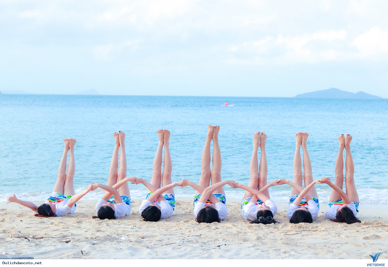 Hình Ảnh Đoàn chương trình Cô Tô Mùa Hè Tháng 6 - Ảnh 4