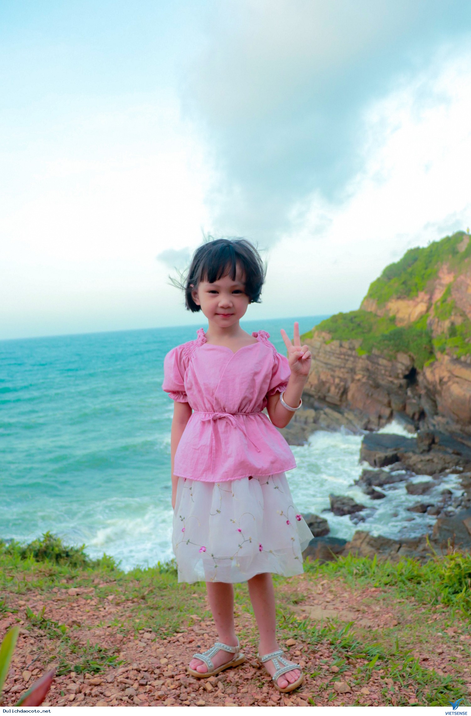 Hình Ảnh Đoàn chương trình Cô Tô Mùa Hè Tháng 6 - Ảnh 11