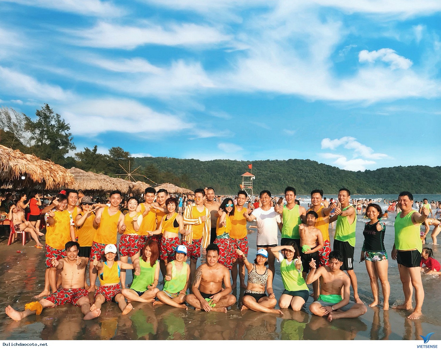 Hình Ảnh Đoàn chương trình Cô Tô Tháng 5 - Ảnh 7 Hình Ảnh Đoàn chương trình Cô Tô Tháng 5 - Ảnh 7