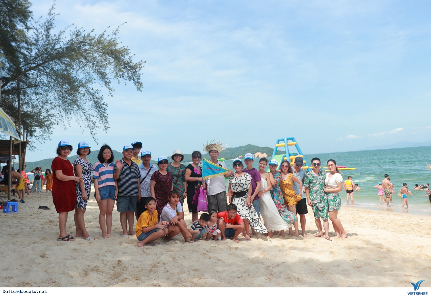 Hình Ảnh Đoàn chương trình Cô Tô Tháng 6 - Ảnh 12 Hình Ảnh Đoàn chương trình Cô Tô Tháng 6 - Ảnh 12