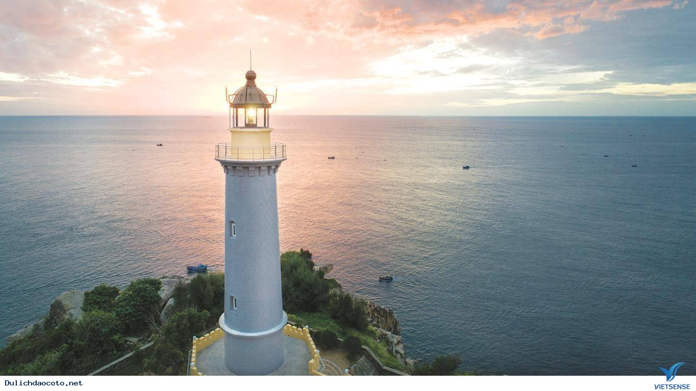 Ngọn Hải đăng Cô Tô Ngọn Hải đăng Cô Tô