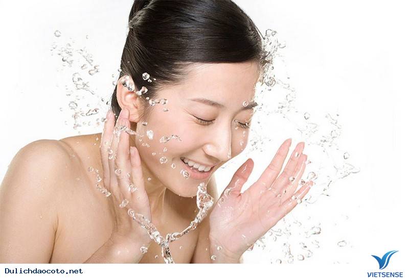 Những Bí Quyết Chăm Sóc Da Siêu Hiệu Quả Cho Kỳ Nghỉ Mùa Hè - Ảnh 2 Những Bí Quyết Chăm Sóc Da Siêu Hiệu Quả Cho Kỳ Nghỉ Mùa Hè - Ảnh 2
