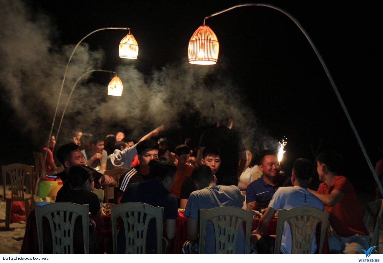 Những điều thú vị khi đến Bãi biển Hồng Vàn - Ảnh 3 Những điều thú vị khi đến Bãi biển Hồng Vàn - Ảnh 3