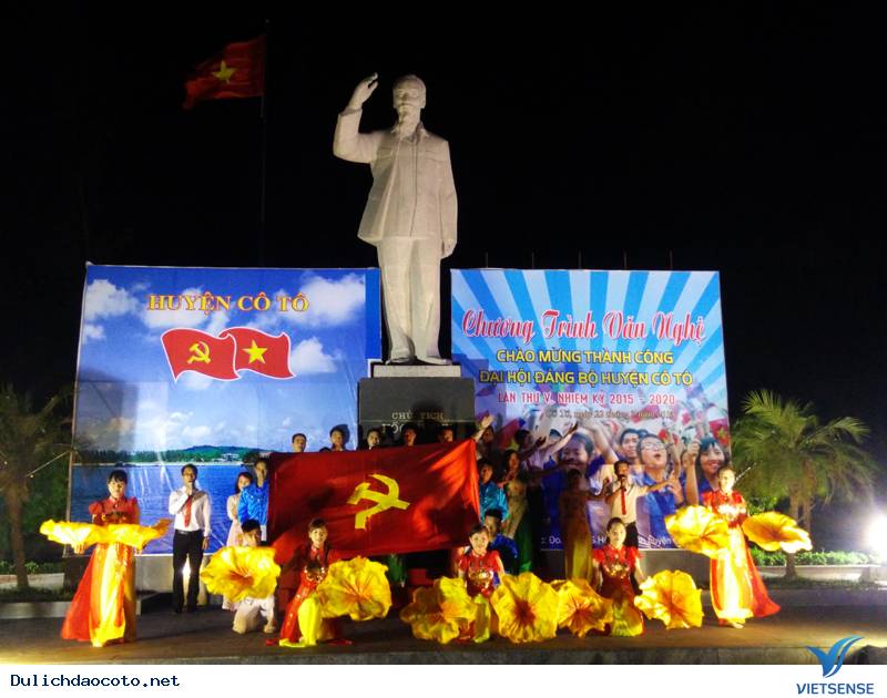 Tiết mục biểu diễn tại Đại hội Đảng Cô Tô lần thứ V Tiết mục biểu diễn tại Đại hội Đảng Cô Tô lần thứ V