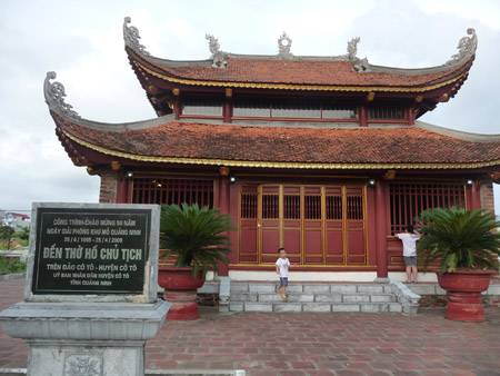 Về Cô Tô Thăm Tượng Đài Bác - Ảnh 3 Về Cô Tô Thăm Tượng Đài Bác - Ảnh 3